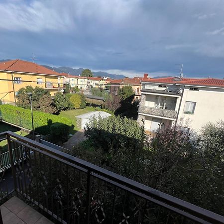 Ferienwohnung Orio Easy Relax 24H Airport 3 - A Few Steps Orio al Serio Exterior foto